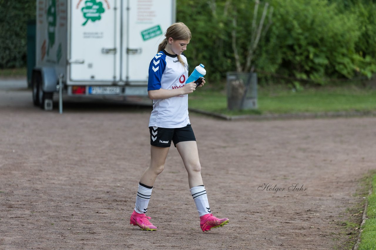 Bild 67 - Loewinnen Cup